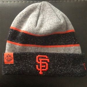 SF Giants knit hat